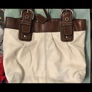 A peek at the lovely closet I’m building for you